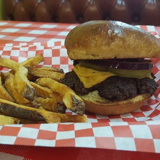 Bard's Burgers to Try Again in Latonia With New Owner LINK nky